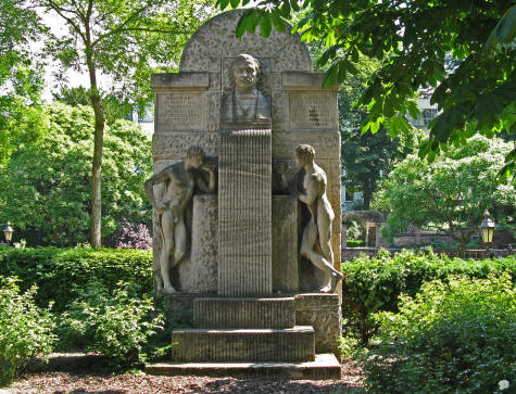 Sculpture in Frankfurt Germany